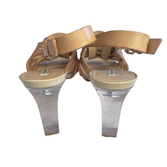 Diane Von Furstenberg Tan Clear Taite Acrylic Lucite Heels Sandals Shoes Size 10 - Picture 4 of 11